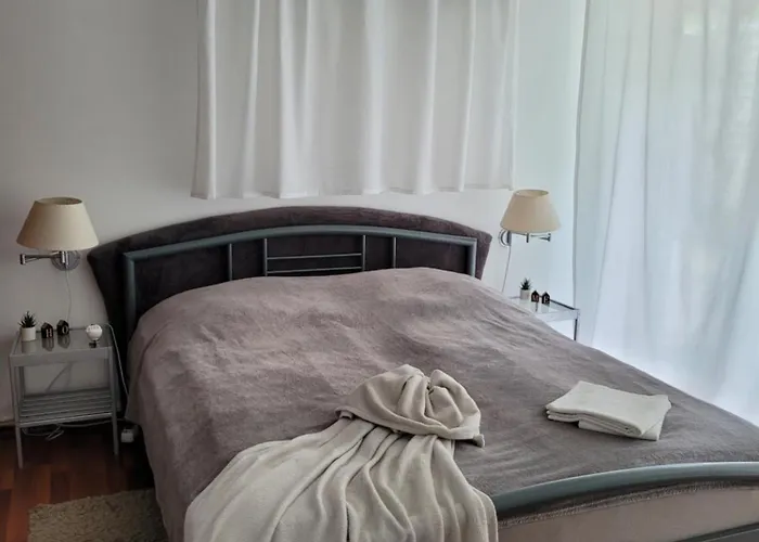 Serenity Lounge Tihany Apartment *